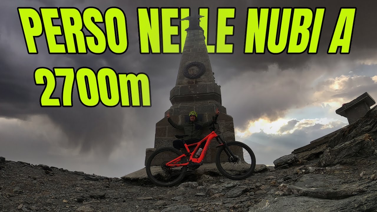 Perso tra le nubi ai 2700m dell'Assietta