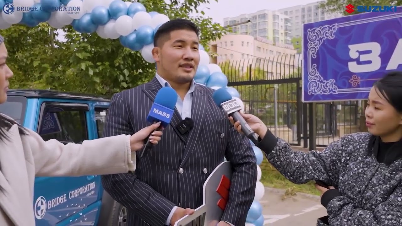 Баярсайханы Орхонбаяр Арслан “ЗААН ЖИМНИ” бай шагналын эзэн боллоо.