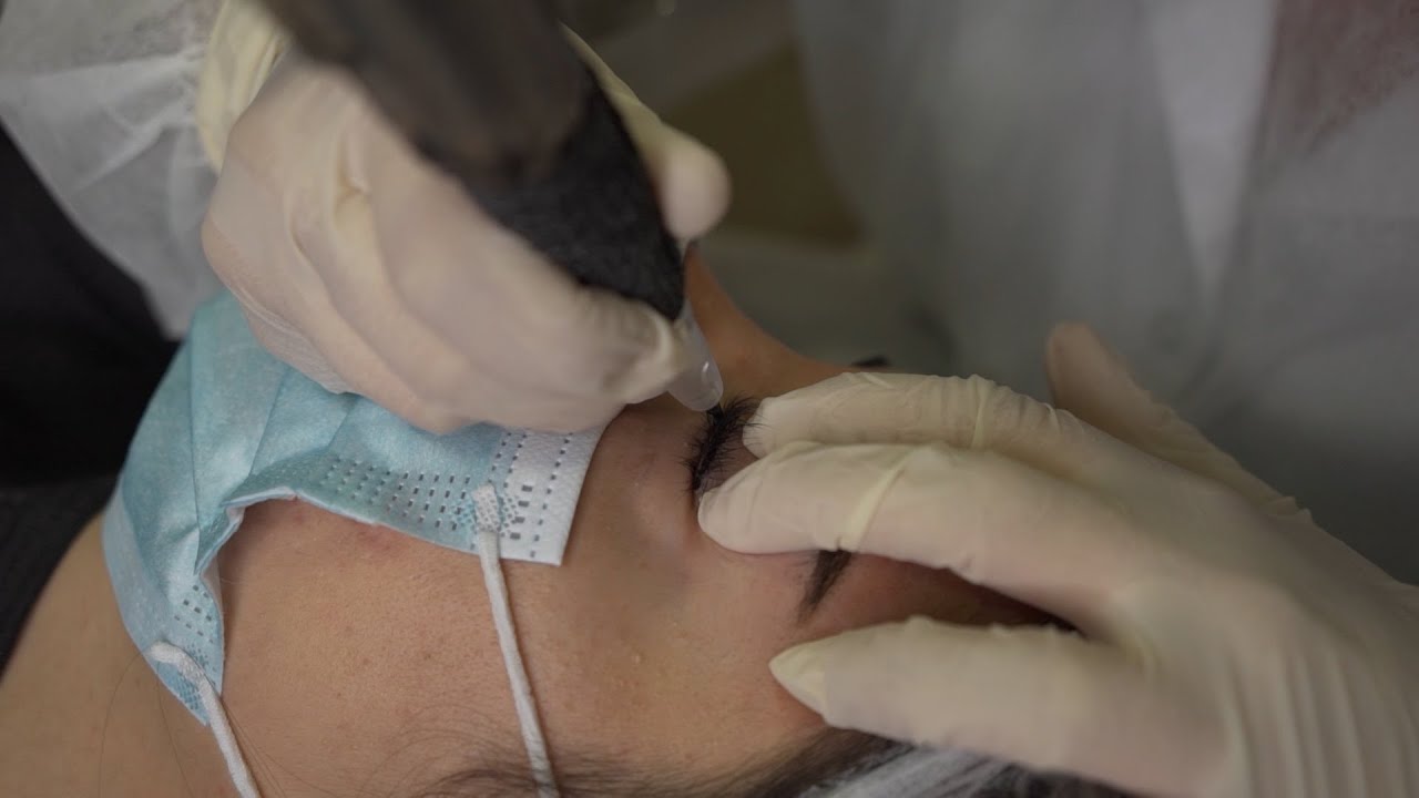 Micropigmentación de Ojos - Máster Enfermera Gestora de la Imagen Corporal y Dermoestética