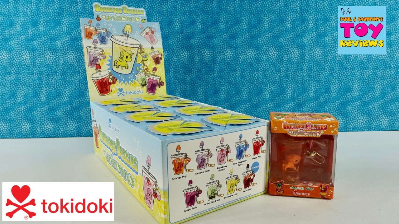 Распаковка фигурки-сюрприза Tokidoki Beverage Besties Unicorno из закрытой коробки.