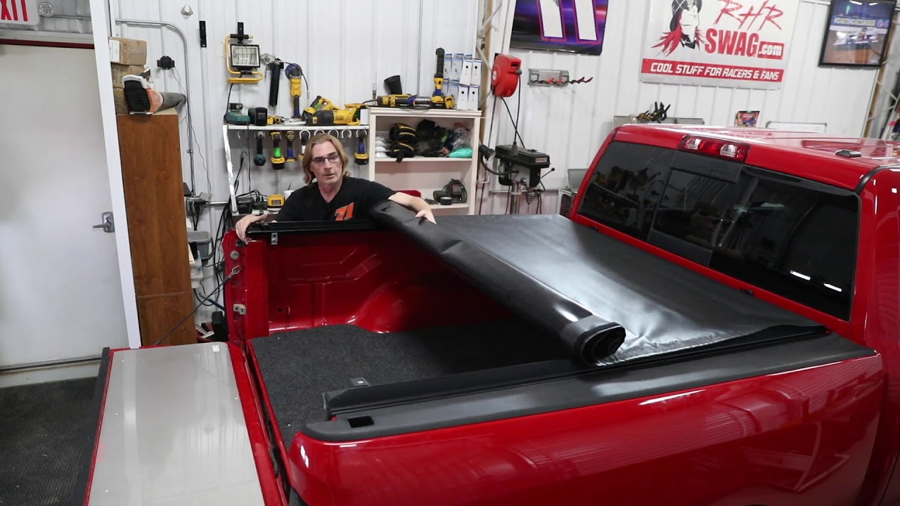 A Review of the Access Roll-up Tonneau Cover - Original