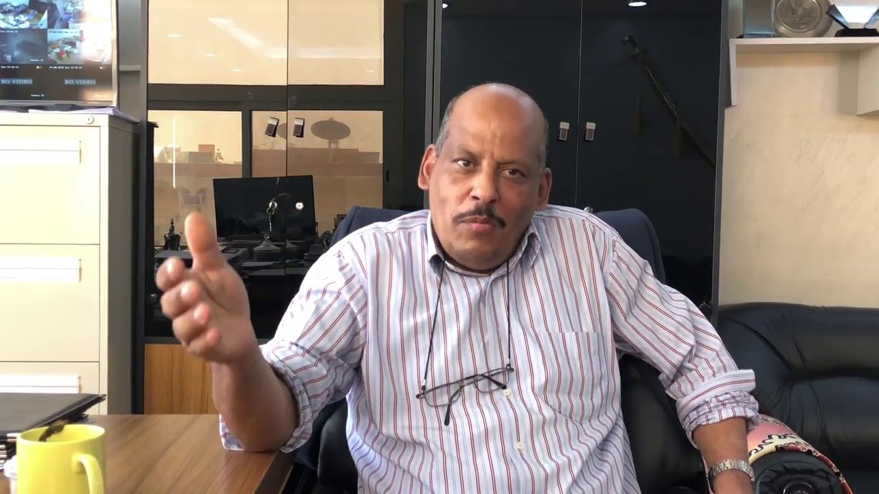 ماهو أفضل غذاء للنحل بعد العسل؟  د. احمد عبود