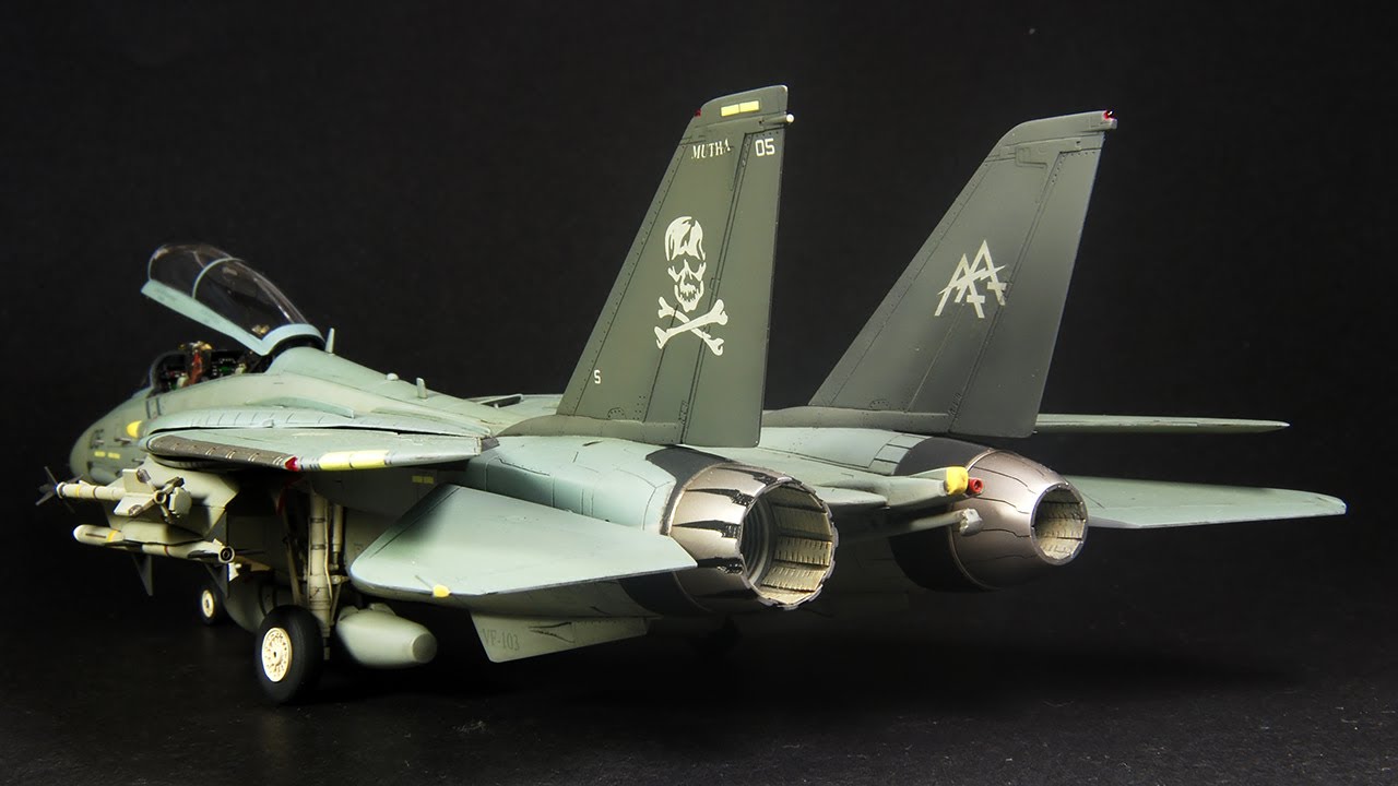 Hasegawa 1/72 Grumman F-14B Tomcat 