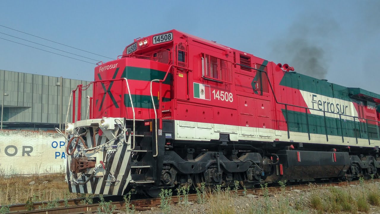 TWO SUPER7 LOCOMOTIVES OF FERROSUR FSRR 14508 & 14501 LLEGANDO A PUEBLA CON EL ORIENTAL