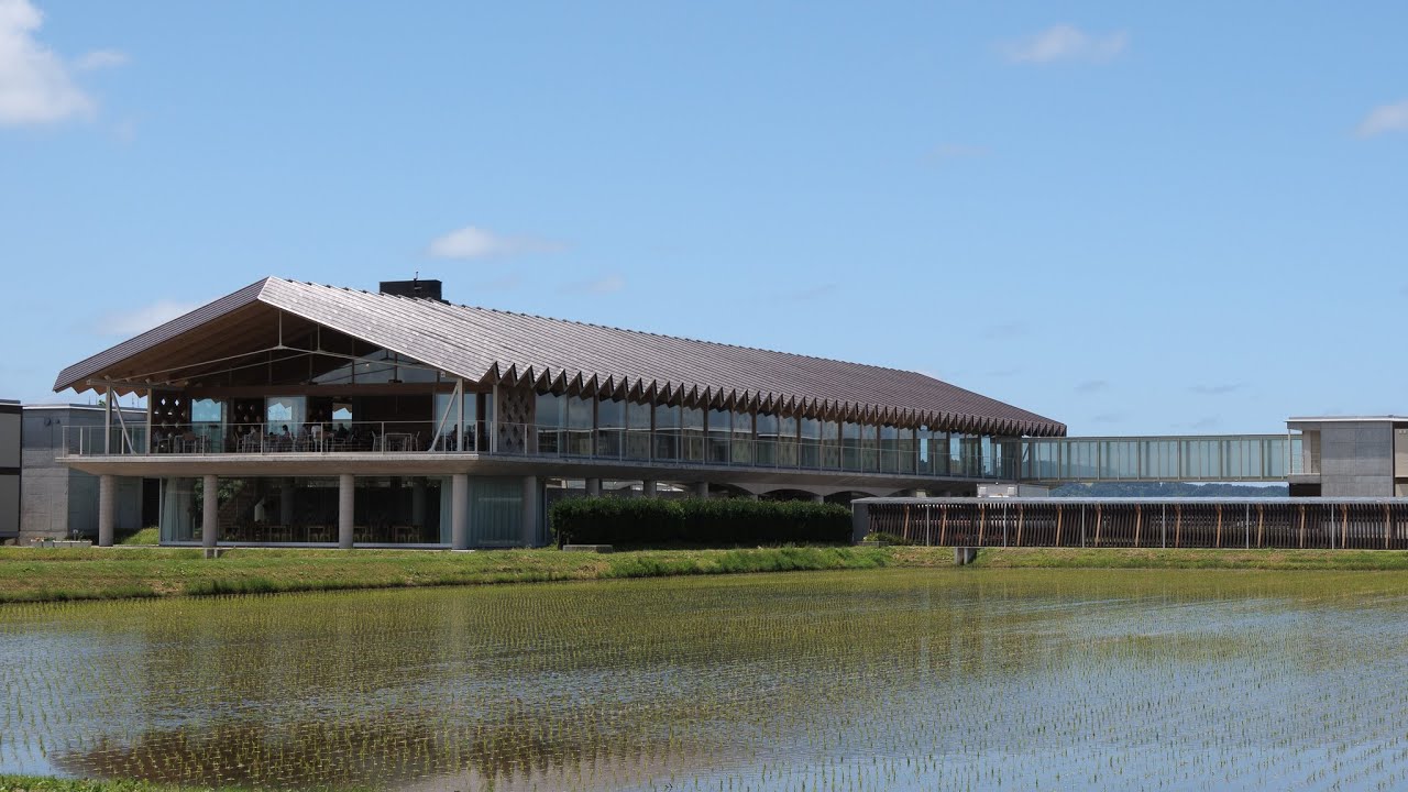 建築154　Suiden Terrasse Designed by Shigeru Ban：スイデンテラス　坂茂設計
