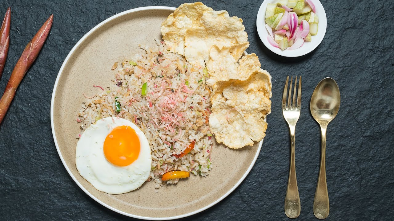 Nasi Goreng Teri Kecombrang