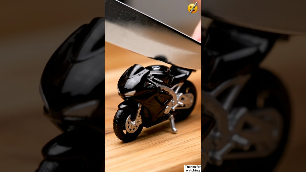 bike cutting ASMR video🏍️ #asmr #bikelover #bikeasmr #satisfyingvideo #shorts