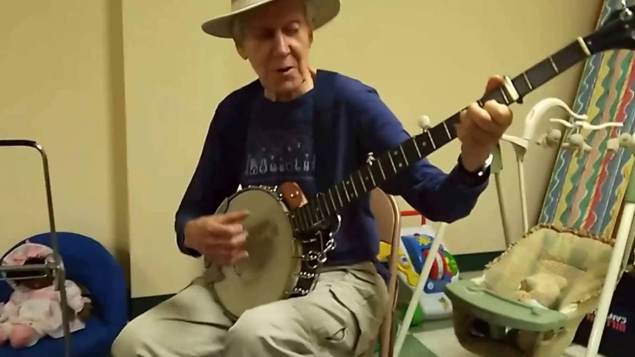 Frank Hamilton Teaching Basic Pete Seeger Banjo