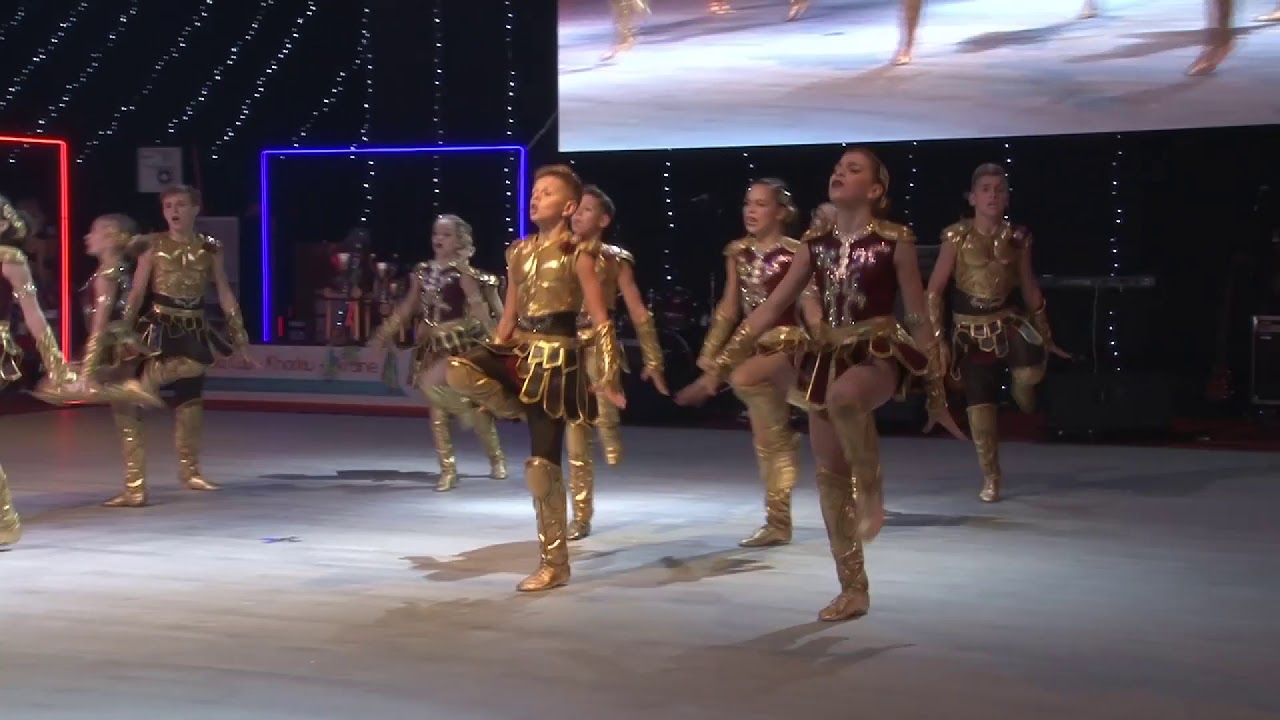 Acrobatic rock-n-roll Juniors Formation 
