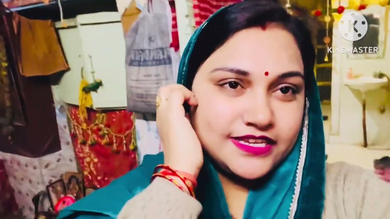 14 Day my vlog aaj mummy Aagyi ghr chacha ji ke ghr se or humne bihari ji ke darshan bhi karliye😍🥰❤️