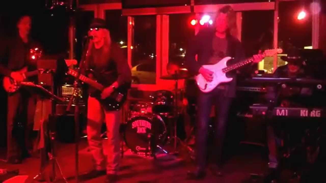 DeMito's Double D Saloon in Villa Park