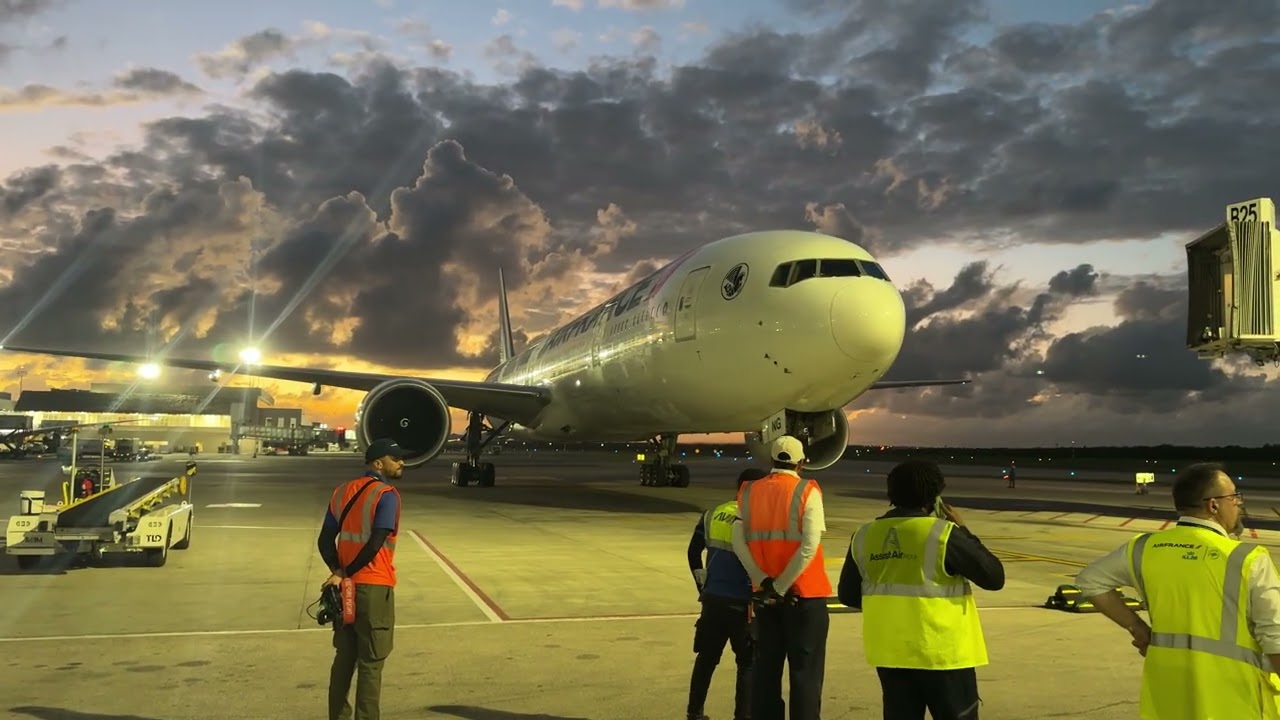 Llegada del B777