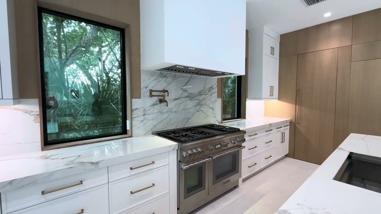 Inside a $2.9M Brand-New Luxury Home in North Palm Beach | Tour Prosperity Village&rsquo;s Finest