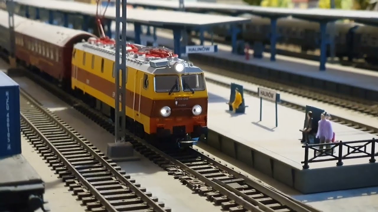 Piko EP09-046 Rodzyn ze składem Wars