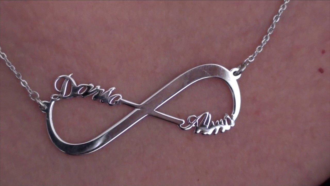 Gargantilla de plata infinito personalizada con 2 nombres en relieve |  Bisuter&iacute;a Online