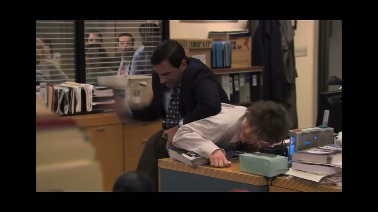 Luke&rsquo;s spanking - The Office (ITS NOT WHAT YOU THINK ZOMG SHUT UP)