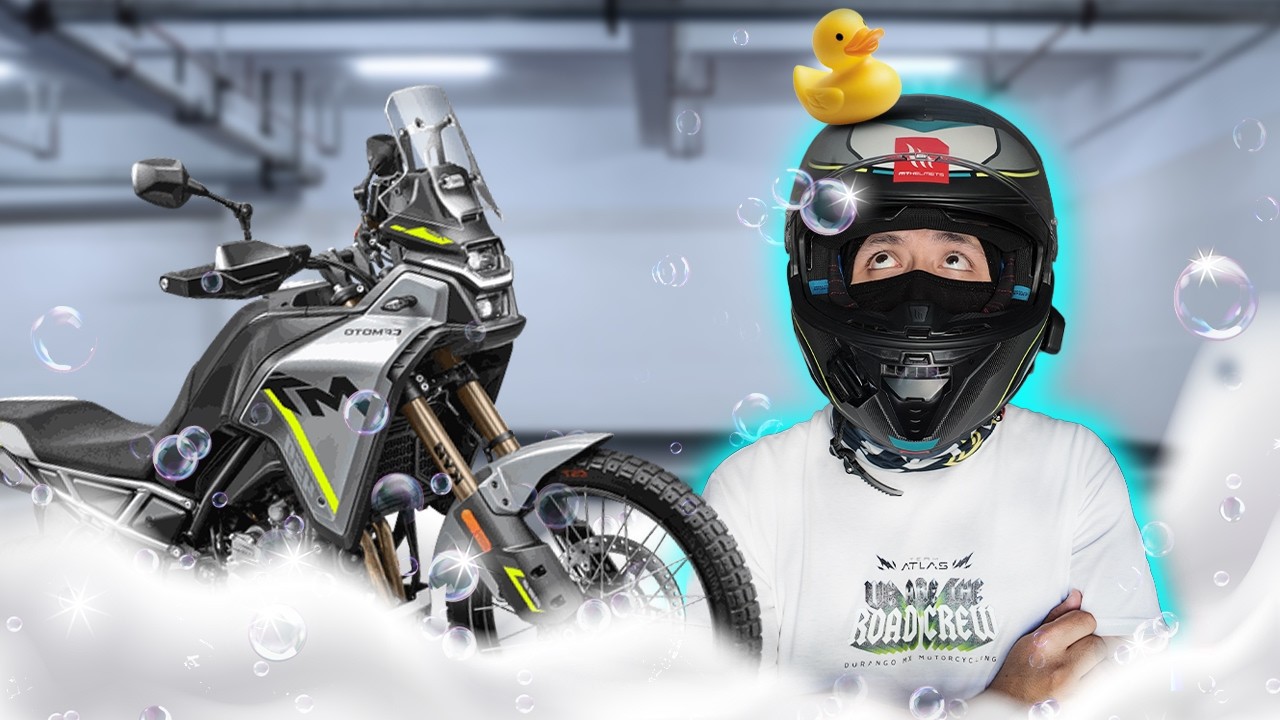 Así LAVO mi moto con POCO DINERO y ¡QUEDA INCREÍBLE!