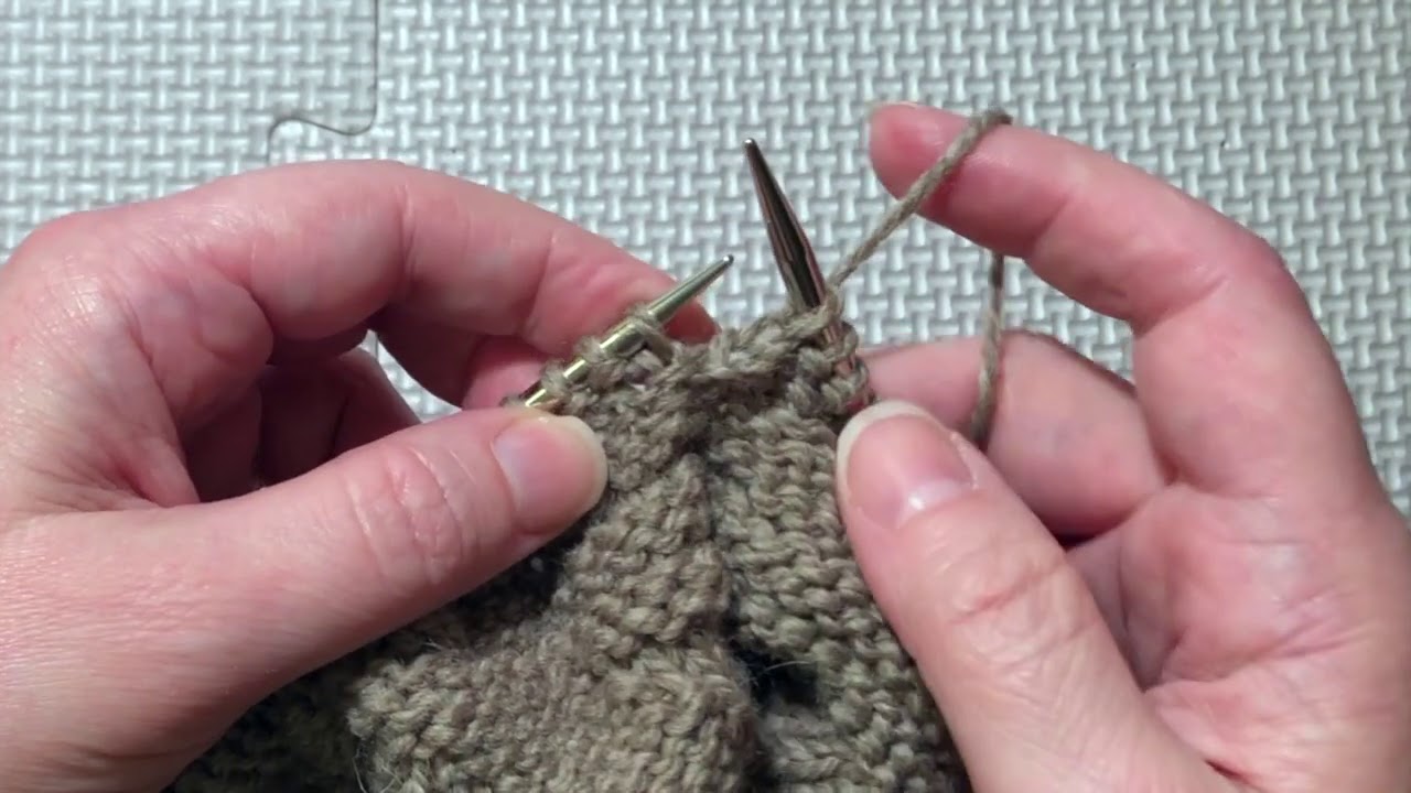 Pemberton Pullover KAL: At the same time! Maintaining pattern while working armhole decreases.