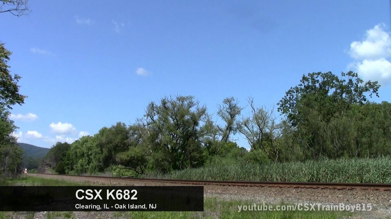 HD: CSX Riverline Subdivision Trains @ CP33 & Iona Island with MOW Equipment train