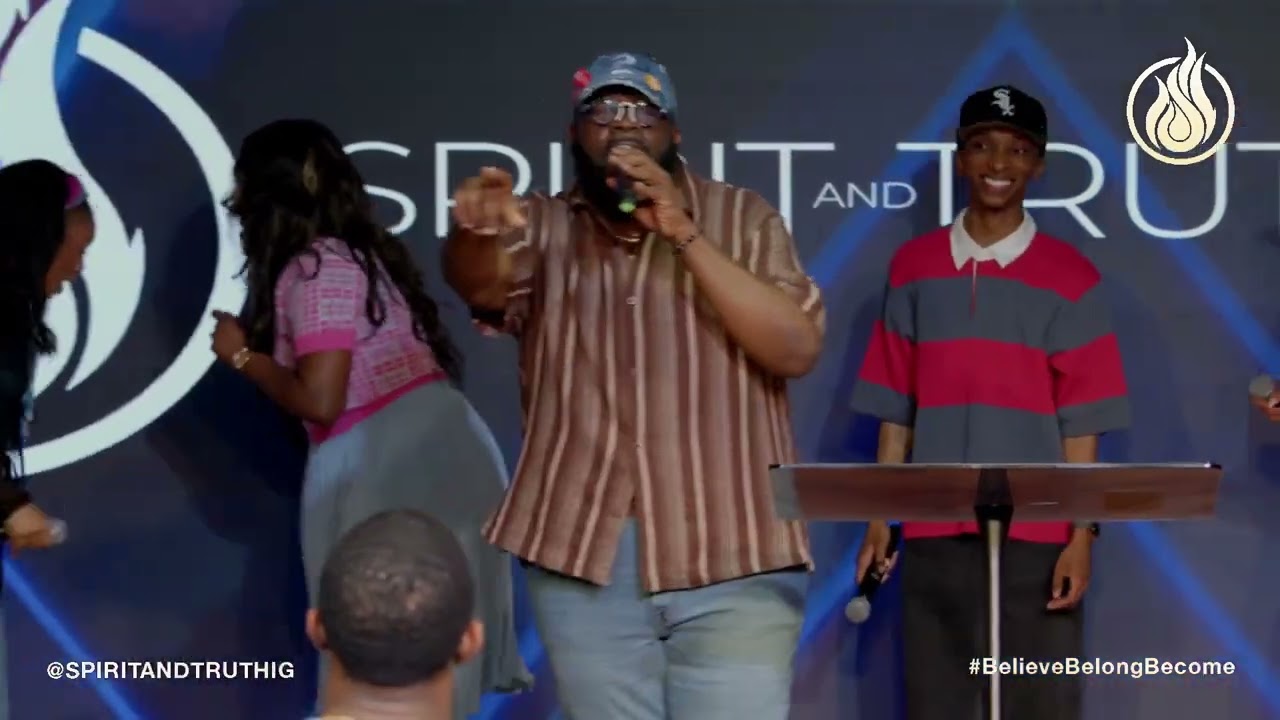😮‍💨 Antwaun Cooks Took “Never Be Defeated” Into A Praise Break!!