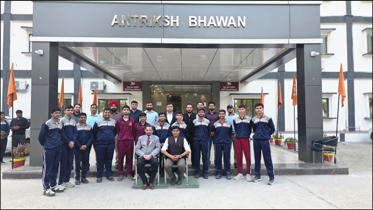 करनाल में 27 एकड़ में बना ऐसा Hostel & Boarding School जहां 12 राज्यो के बच्चे पढ़ते है