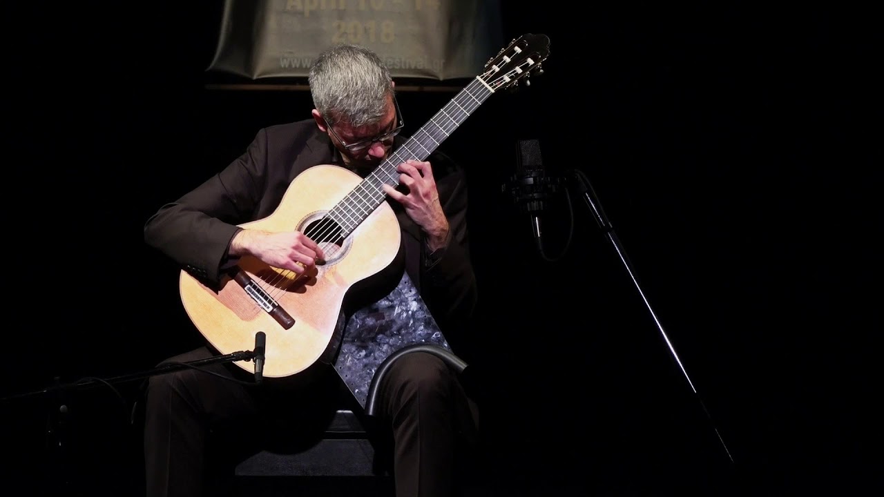 Dimitris Kotronakis plays Balalaika by Štěpán Rak