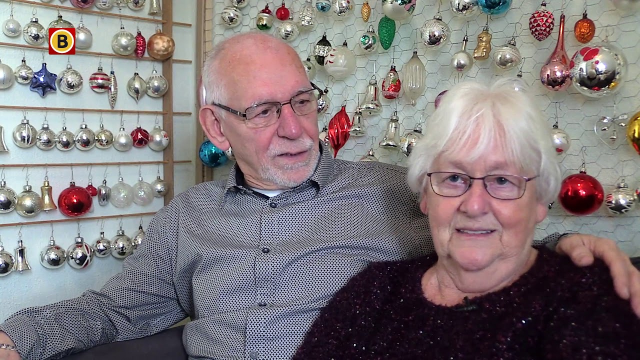 Huub en Anny hebben 700 kerstballen: 'Het is een verslaving'