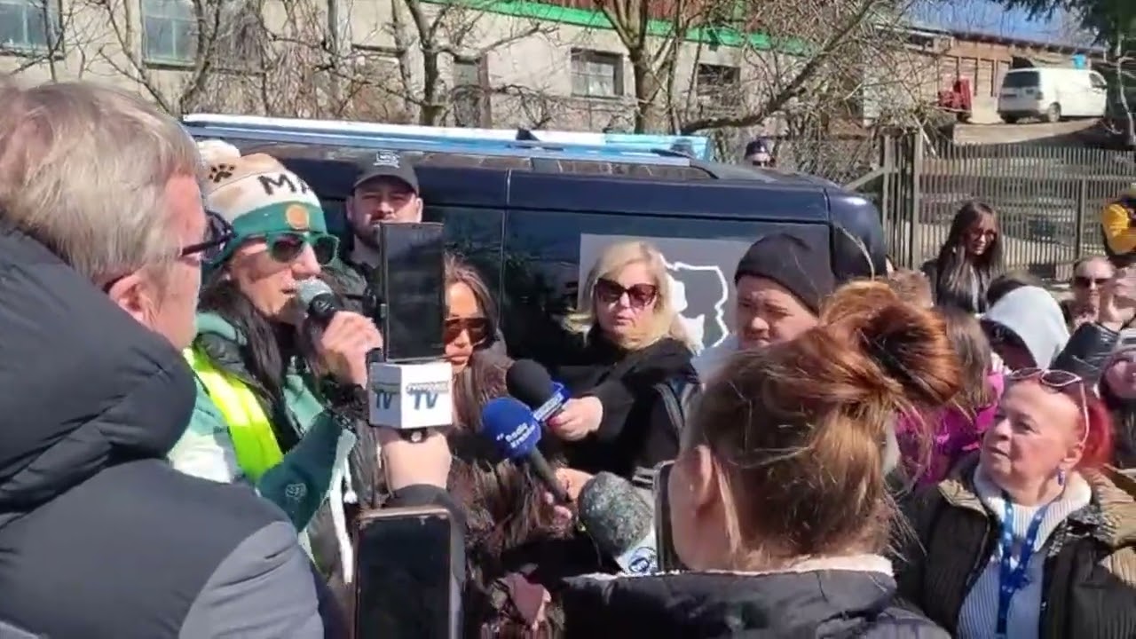 Protest pod schroniskiem w Nowym Targu