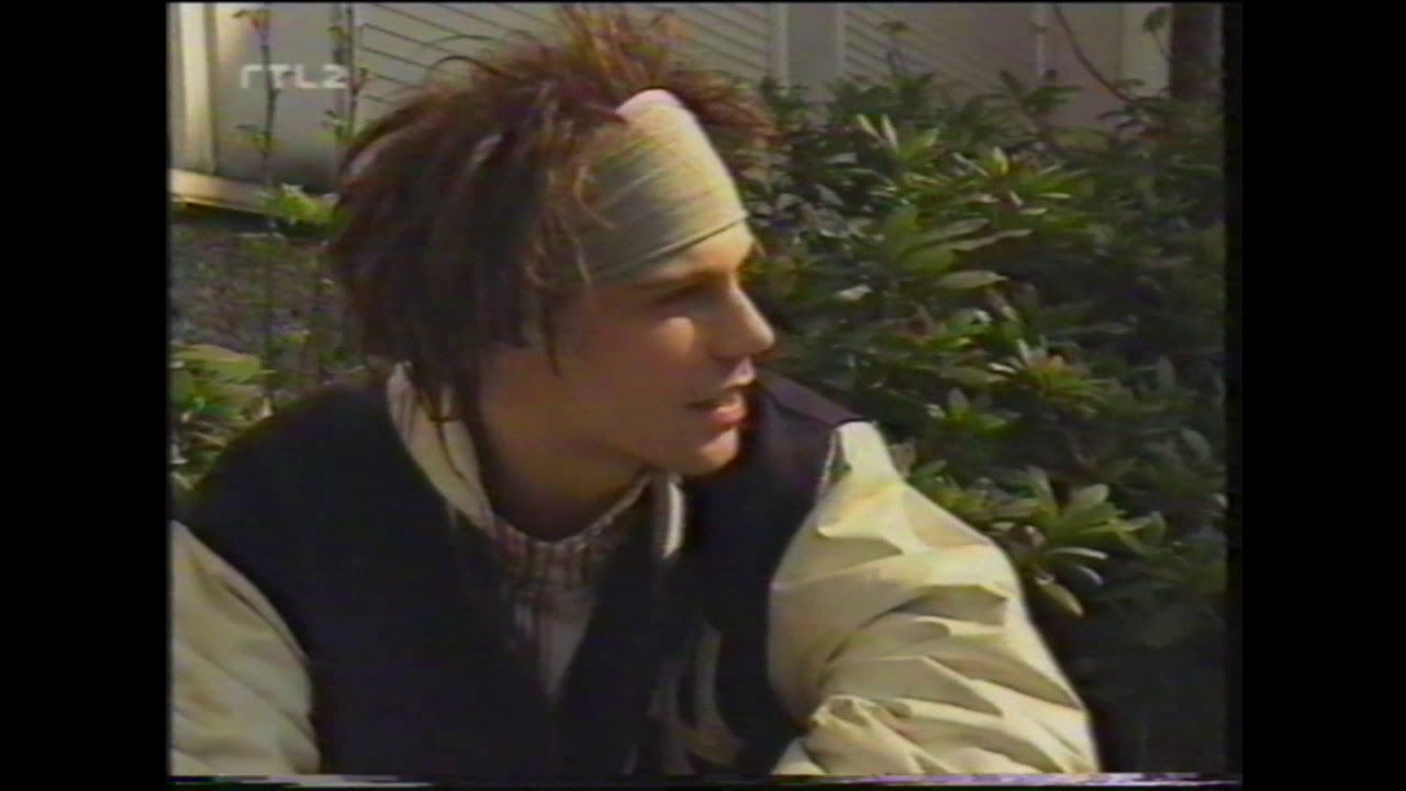 Der Wolf - Jasmin Gerat Intro - Frau Schmidt Interview