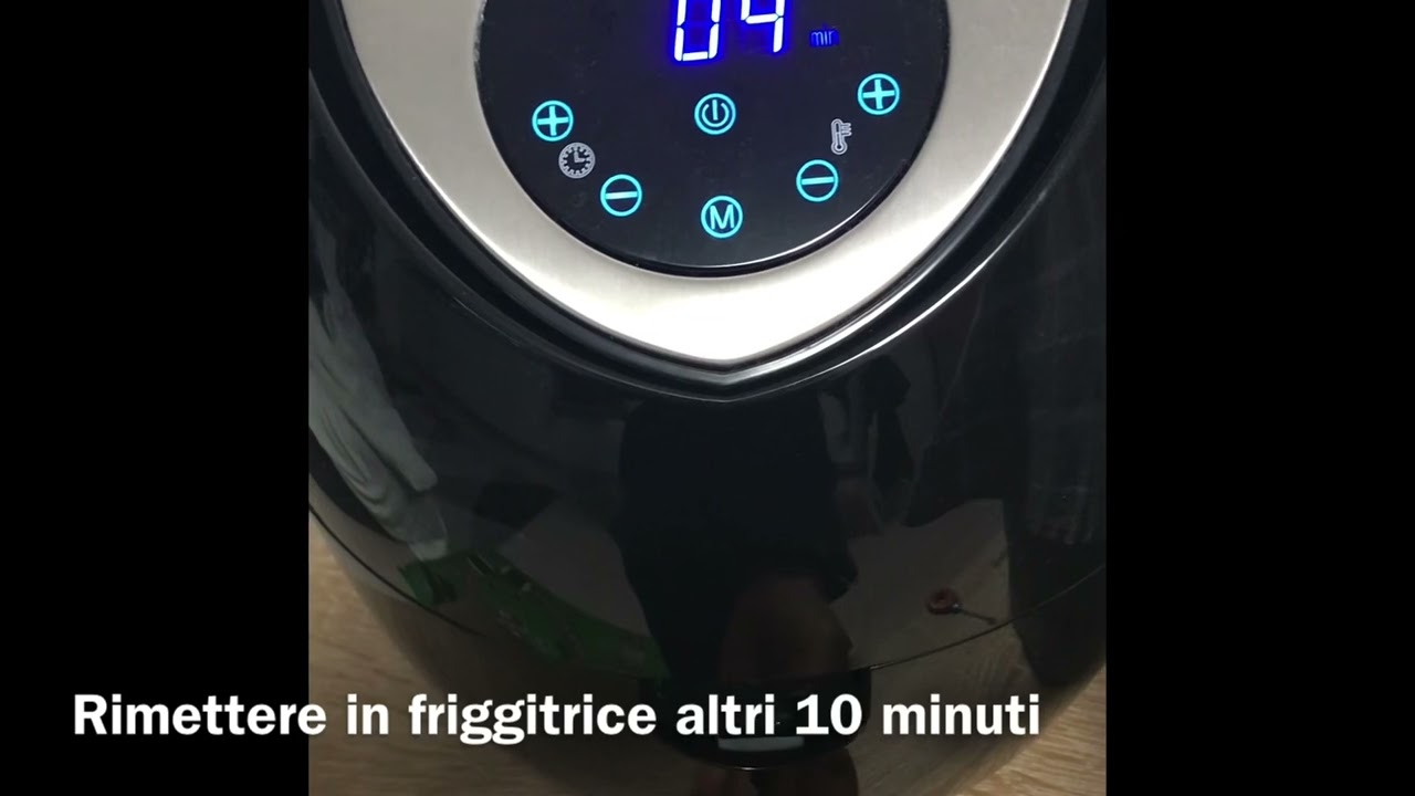 Cottura della torta ipocalorica all&rsquo;acqua/caff&egrave; nella friggitrice ad aria