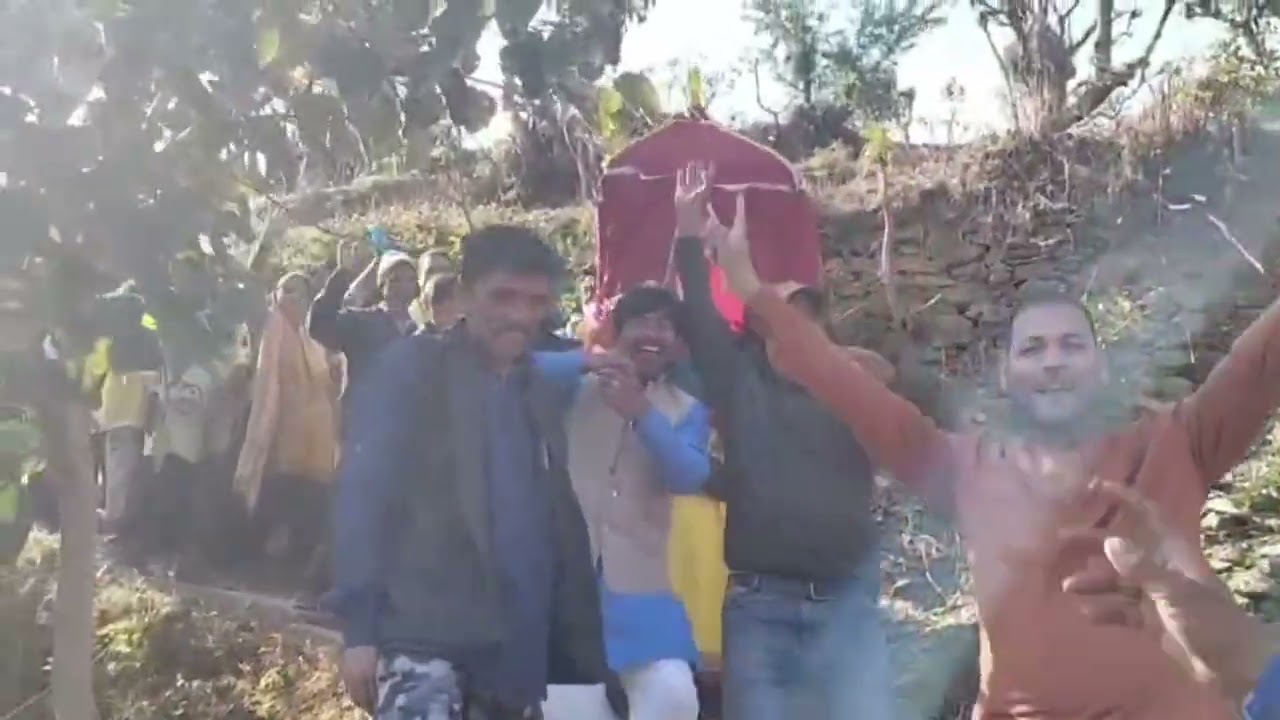 यज्ञपुरुष की शादी (जगन पुरुष) प्रथम विवाह ग्राम सभा बीरों देवल से सभी भक्तजनों ने खूब मज़े किये 