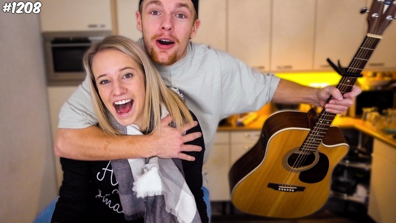 PEPERNOTEN BAKKEN! - ENZOKNOL VLOG 