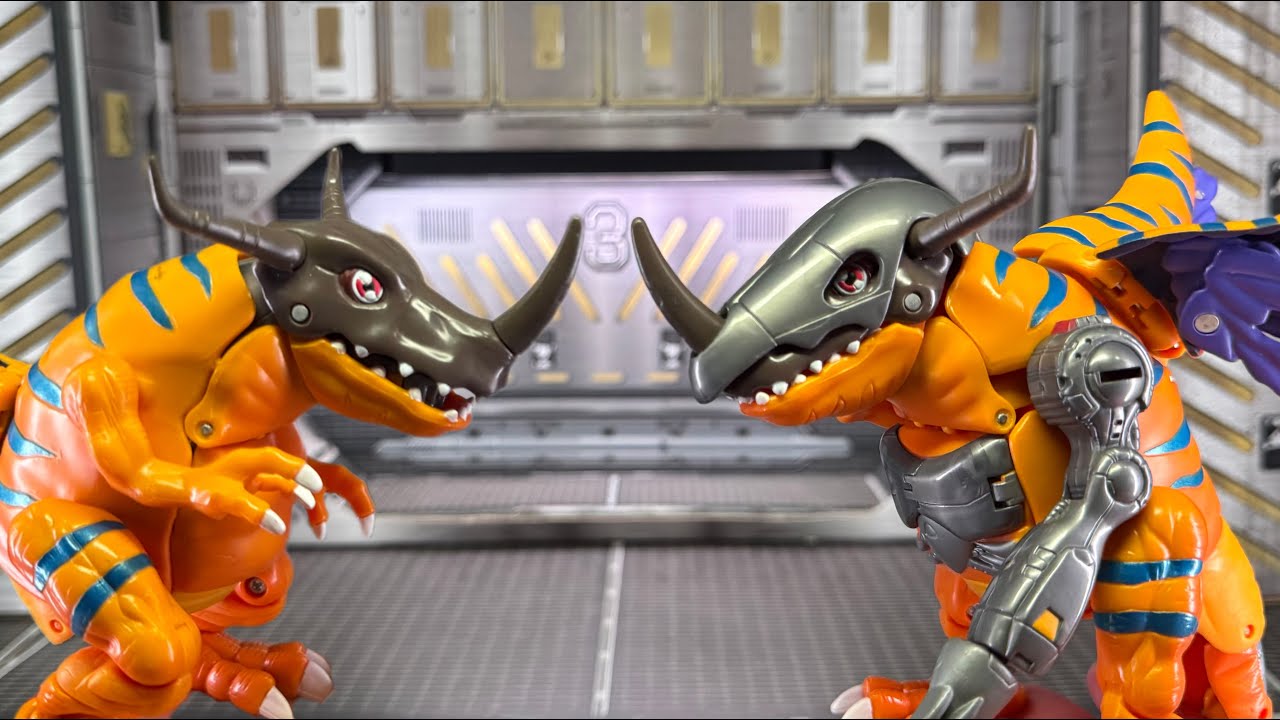 Digivolving Greymon / MetalGreymon Vintage Toy Review & Transformation - Bandai 1999 Digimon