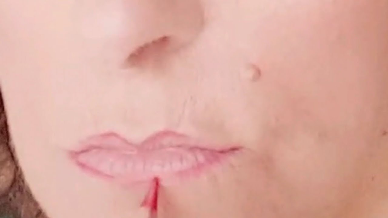 Como maquillar labios finos en la madurez