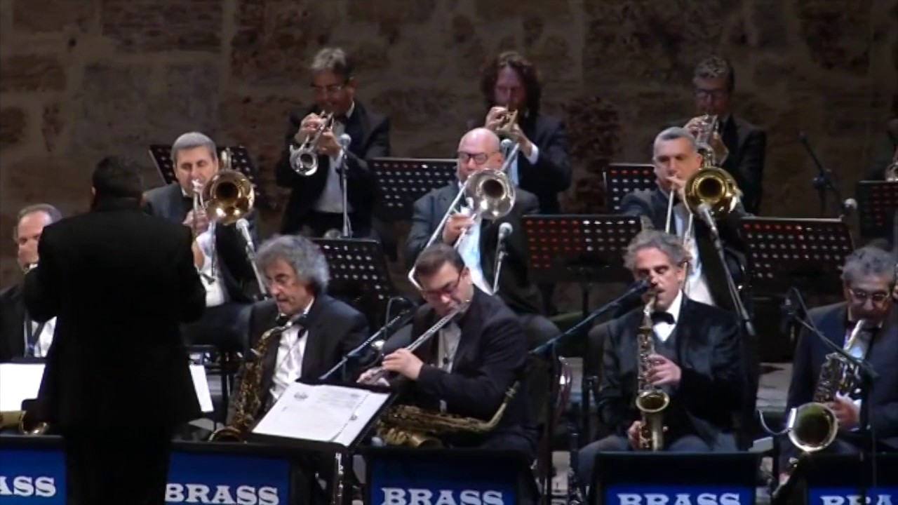 Fly Me to the Moon - Tom Gaebel & Orchestra Jazz Siciliana