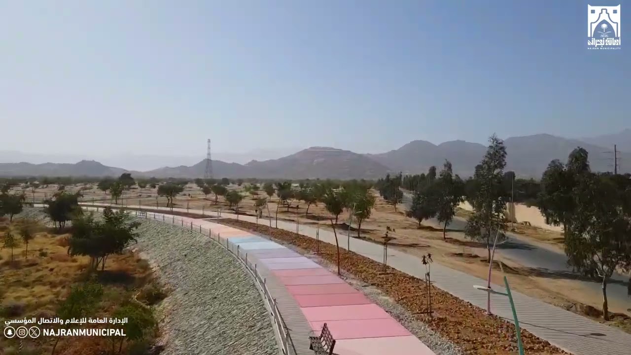 تكتمل بهجة الإجازة في مرافقنا المهيأة للجميع بمساحة رحبة تليق بجلساتكم واسترخائكم 🌿 .#نجران 