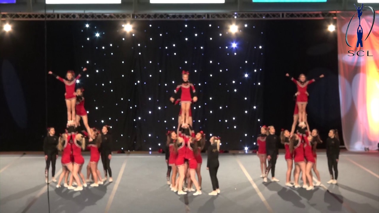 SU 30  Cheer, juniorit | Tampereen Pyrintö, PCT Lightnings