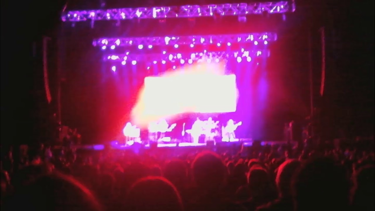 Yes Miscellany: 1980s - Rick Wakeman Hosts Australian Rock Awards