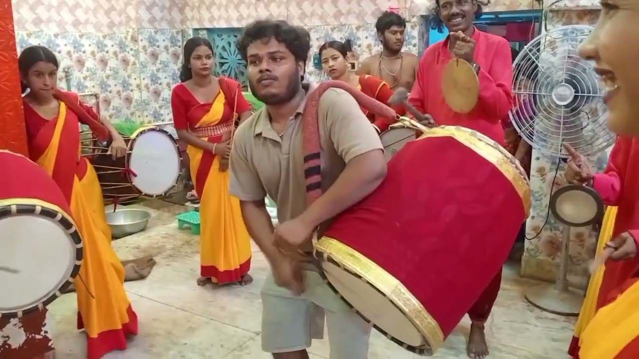 দুই ঢাকের যুগলবন্দি রাধারাণী ঢাকী সম্প্রদায় যোগাযোগ ..8942896019