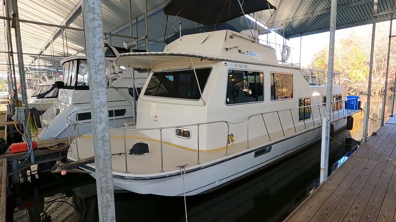 SOLD - 1986 HarborMaster 14 x 47 Houseboat on the Tennessee River's Lake Loudoun near Knoxville TN