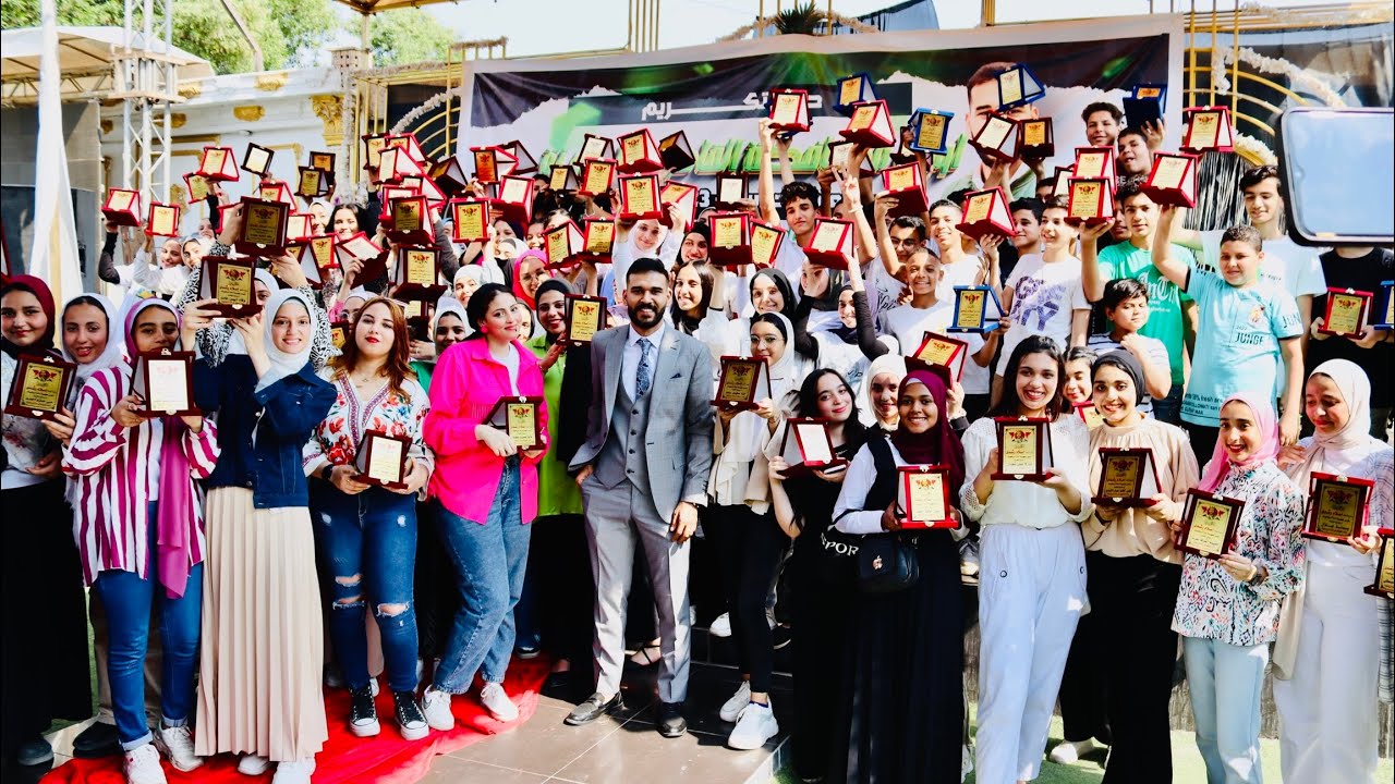 الحفله السادسه #مستر اسلام رشدي  حفلة تكريم اوائل محافظة الجيزه والقاهرة في مادة الرياضيات