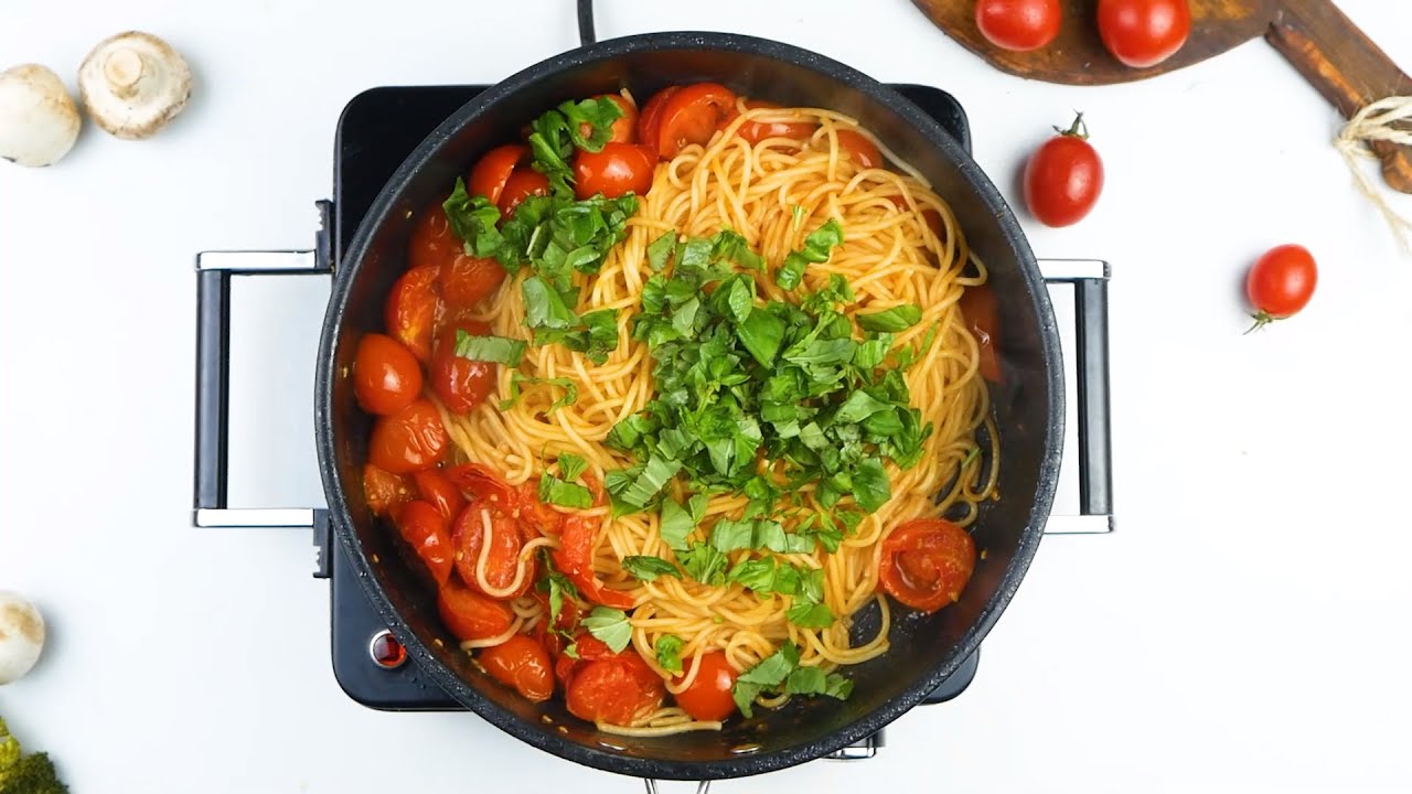 Let&rsquo;s Learn English while Cooking! &mdash; Tomato and basil pasta