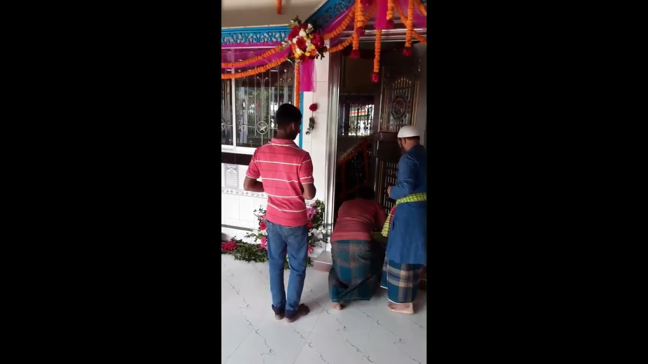 চরনরিনা পাক দরবাএর জগৎ সেরা মীলাদ কিয়াম