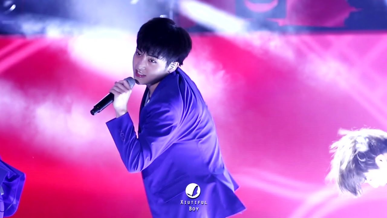 150814 미래로통일로 EXO CALL ME BABY 시우민 XIUMIN focus.