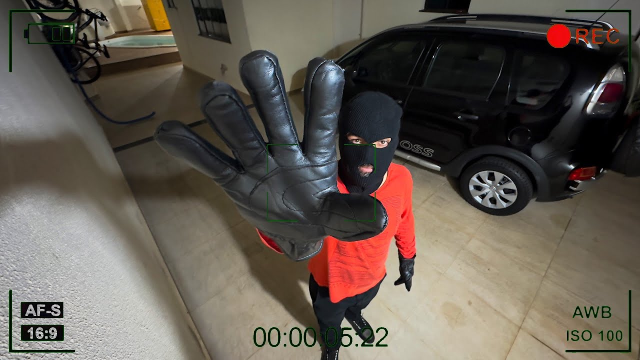 DESCONHECIDOS INVADIRAM MINHA CASA DE MADRUGADA