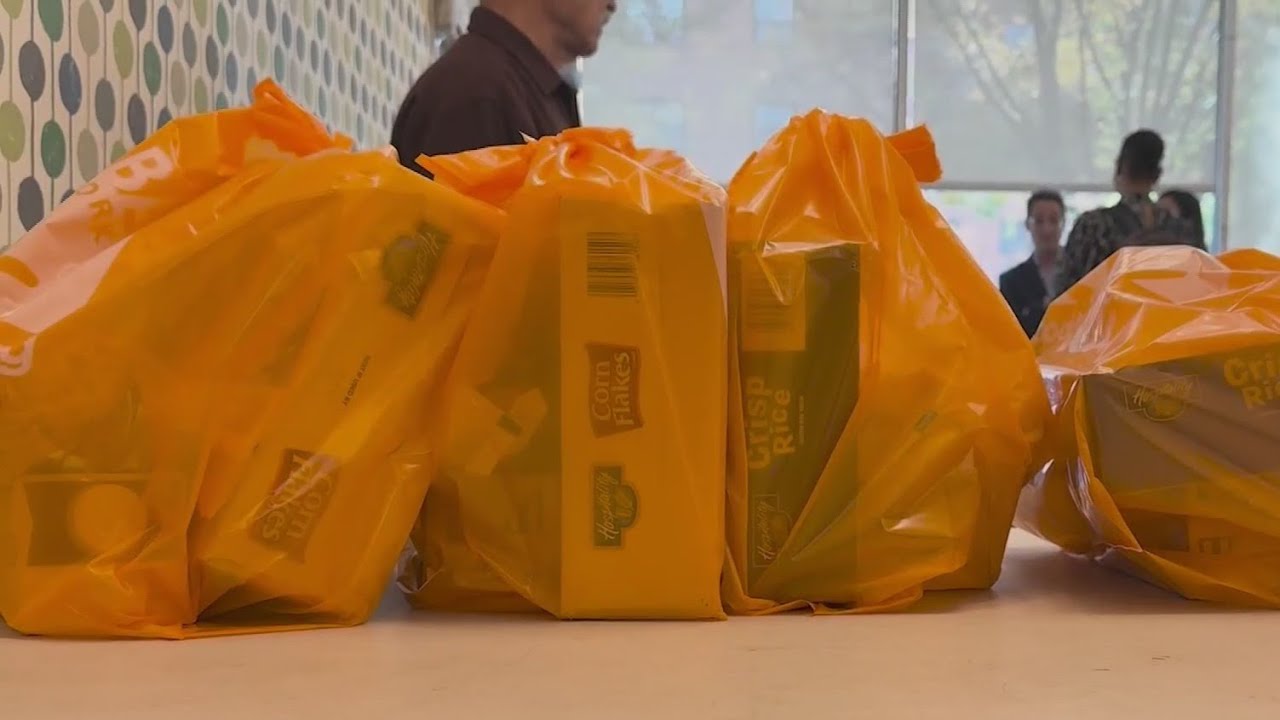 United Way NYC partners with 400 food pantries to combat hunger crisis