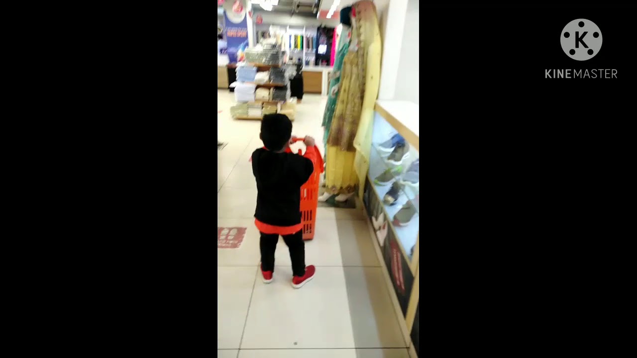 MUHAMMAD BALAJ shopping