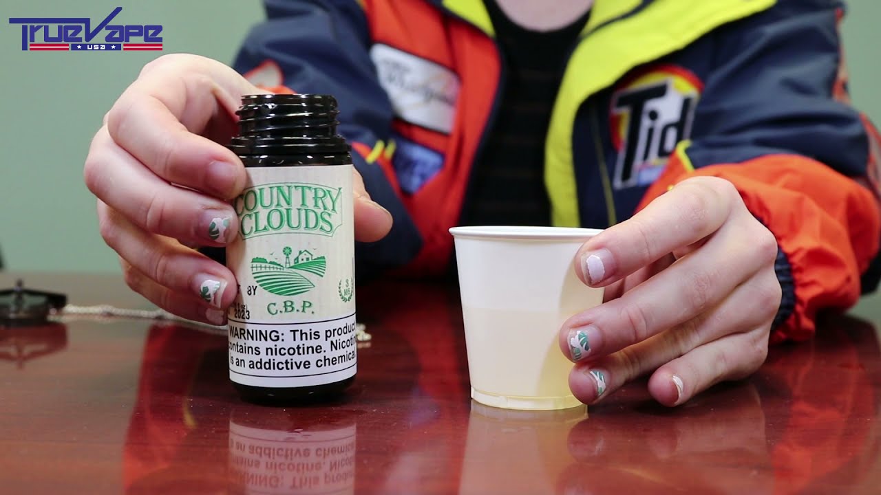 I reckon Country Clouds is the most highfalutin cornbread E-Liquid. Makes me want to slap my mama