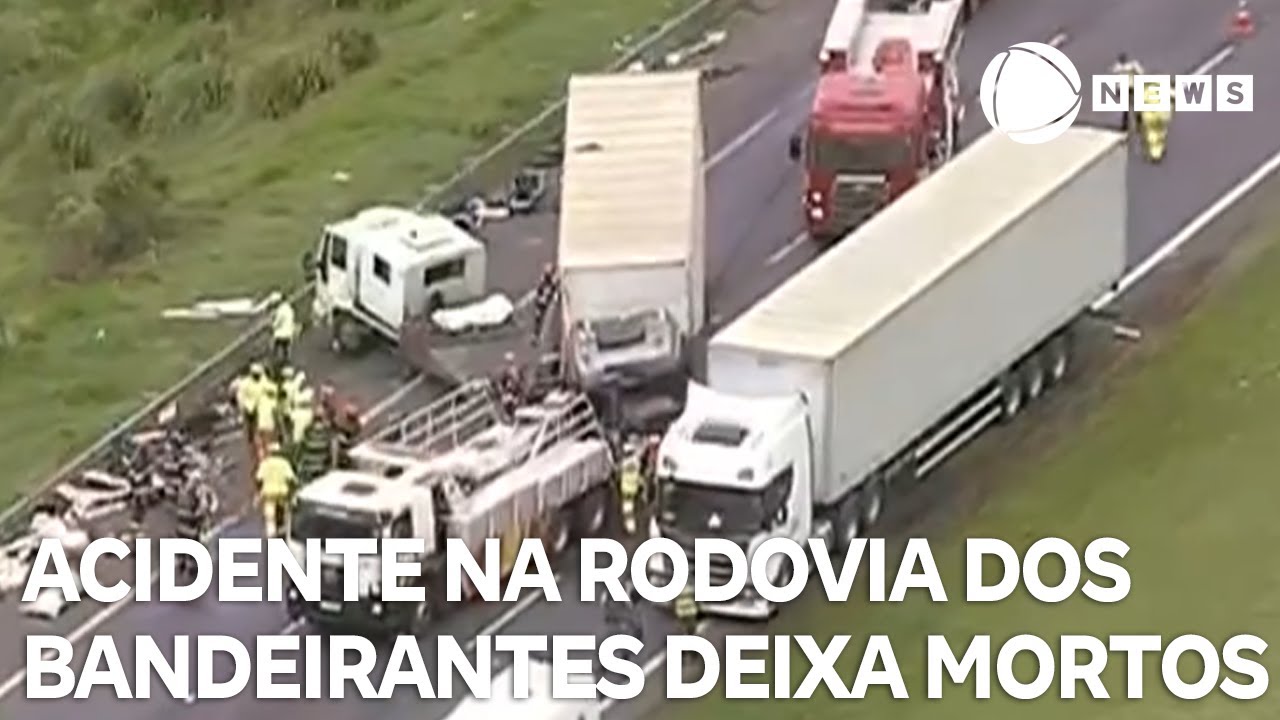 Acidente na Rodovia dos Bandeirantes deixa quatro mortos