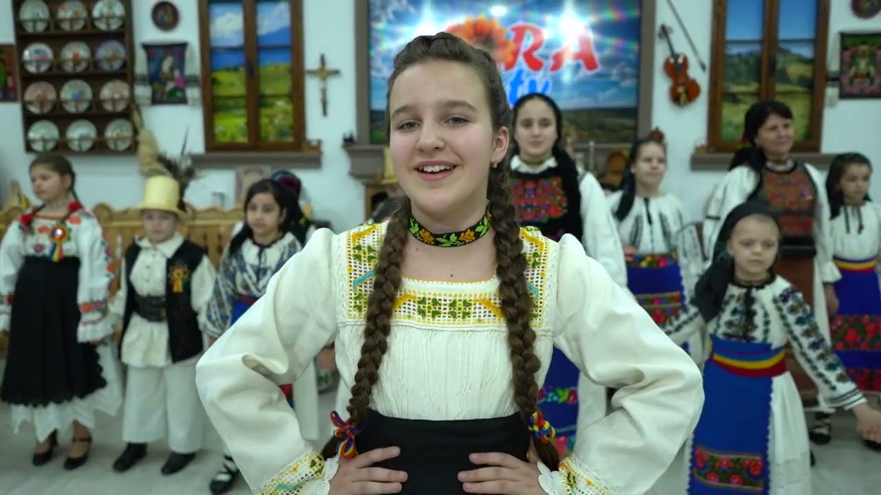 ANTONIA CERNESTEAN  Asta-i casa und mi-i drag